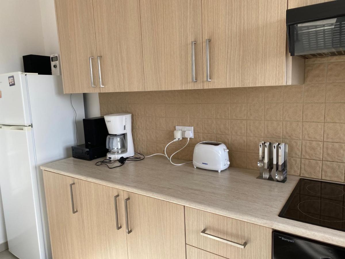 לרנקה Two Bedroom Duplex :Mountain And Sea View מראה חיצוני תמונה