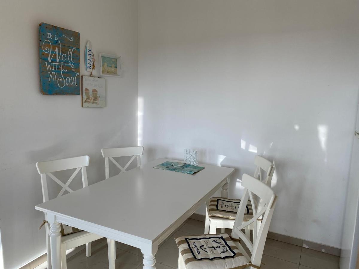 לרנקה Two Bedroom Duplex :Mountain And Sea View מראה חיצוני תמונה