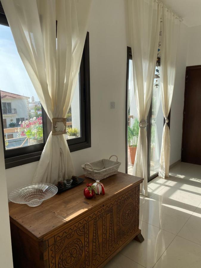 לרנקה Two Bedroom Duplex :Mountain And Sea View מראה חיצוני תמונה
