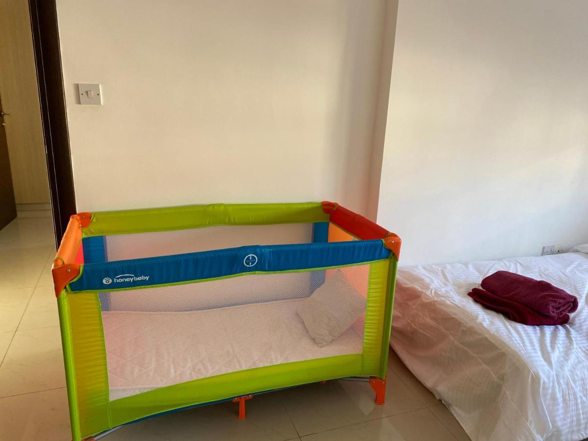 לרנקה Two Bedroom Duplex :Mountain And Sea View מראה חיצוני תמונה